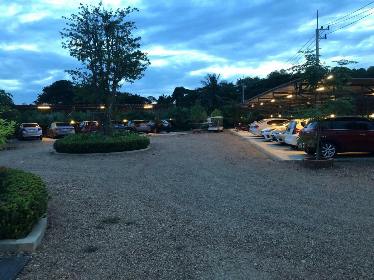 Milin Villa Resort Ban Yang  ภายนอก รูปภาพ
